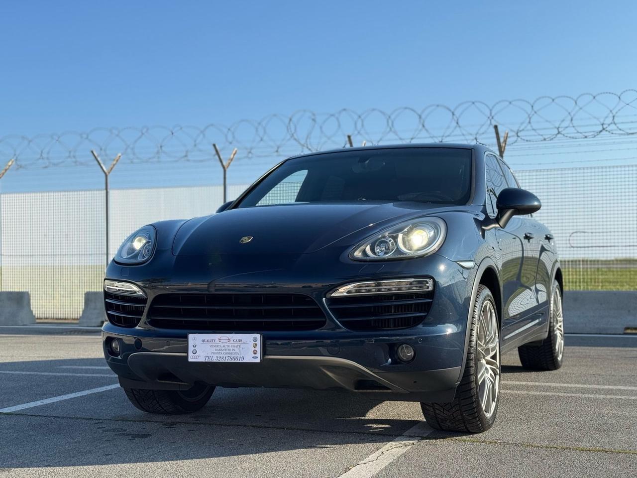 PORSCHE CAYENNE 3.0D FULL OPTIONAL 12 MESI DI GARANZIA