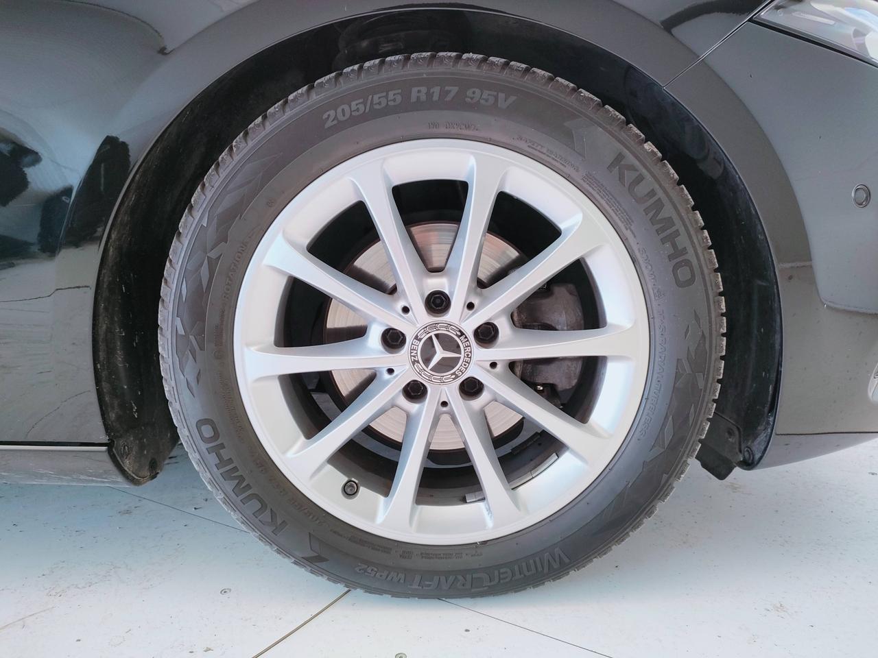 Mercedes-Benz Classe A - W177 2018 - A 180 d Sport Extra auto