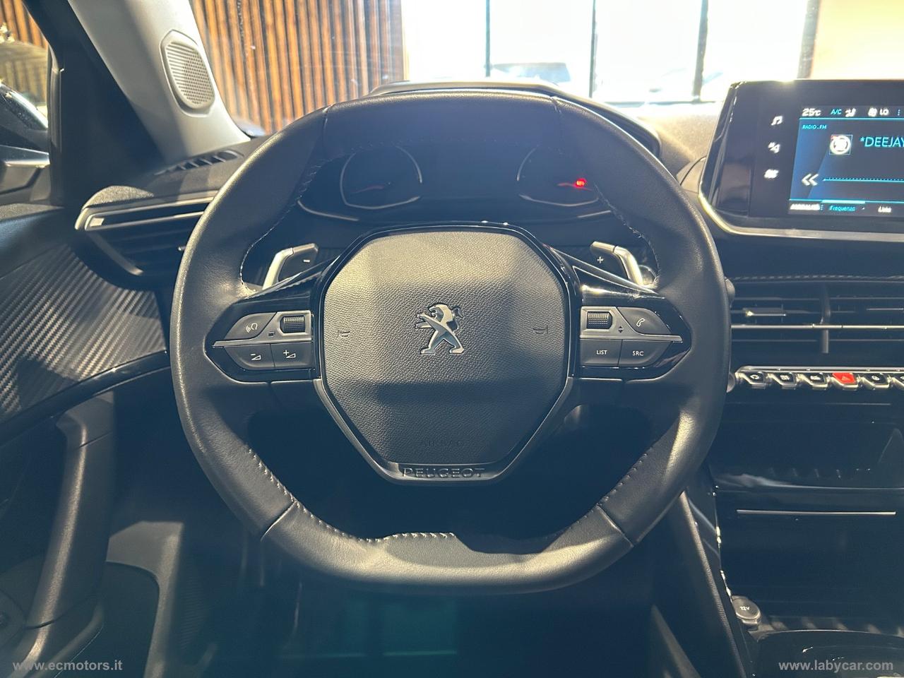 PEUGEOT 2008 BlueHDi 130 S&S EAT8 Allure