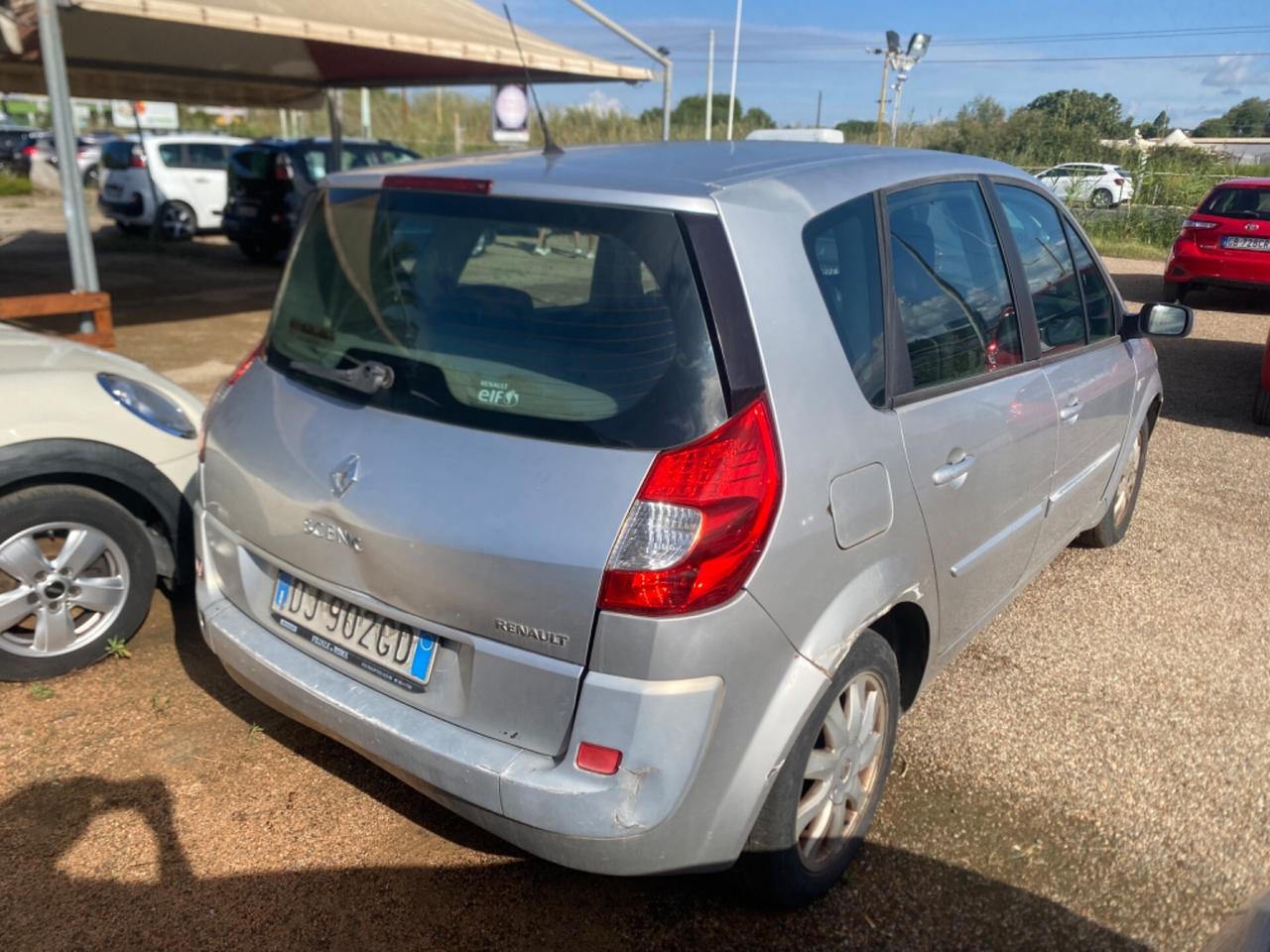 RENAULT SCENIC 1.5 DCI 2007 FRIZIONE DA SOSTITUIRE