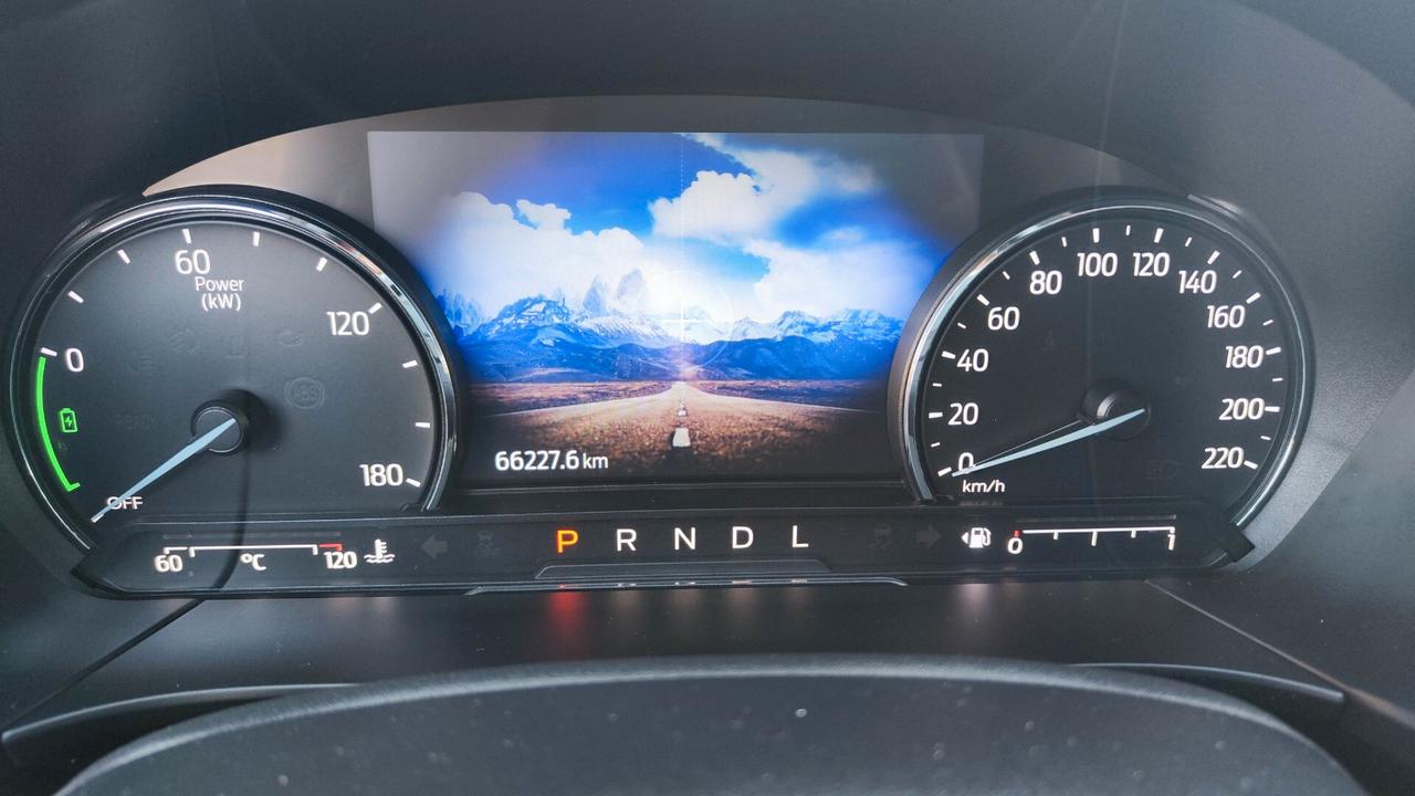 Ford Kuga 2.5 Full Hybrid 190 CV CVT 2WD Titanium