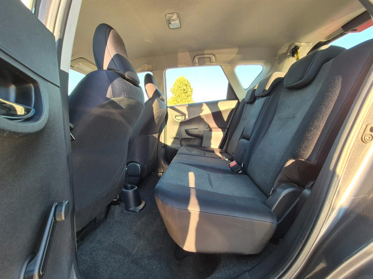 Toyota Verso-S 1.3 MT