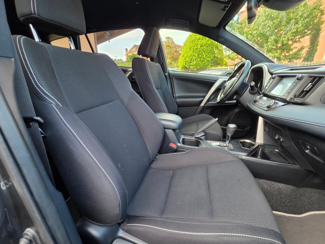 Toyota RAV 4 RAV4 2.5 Hybrid 2WD Lounge Uniproprietario