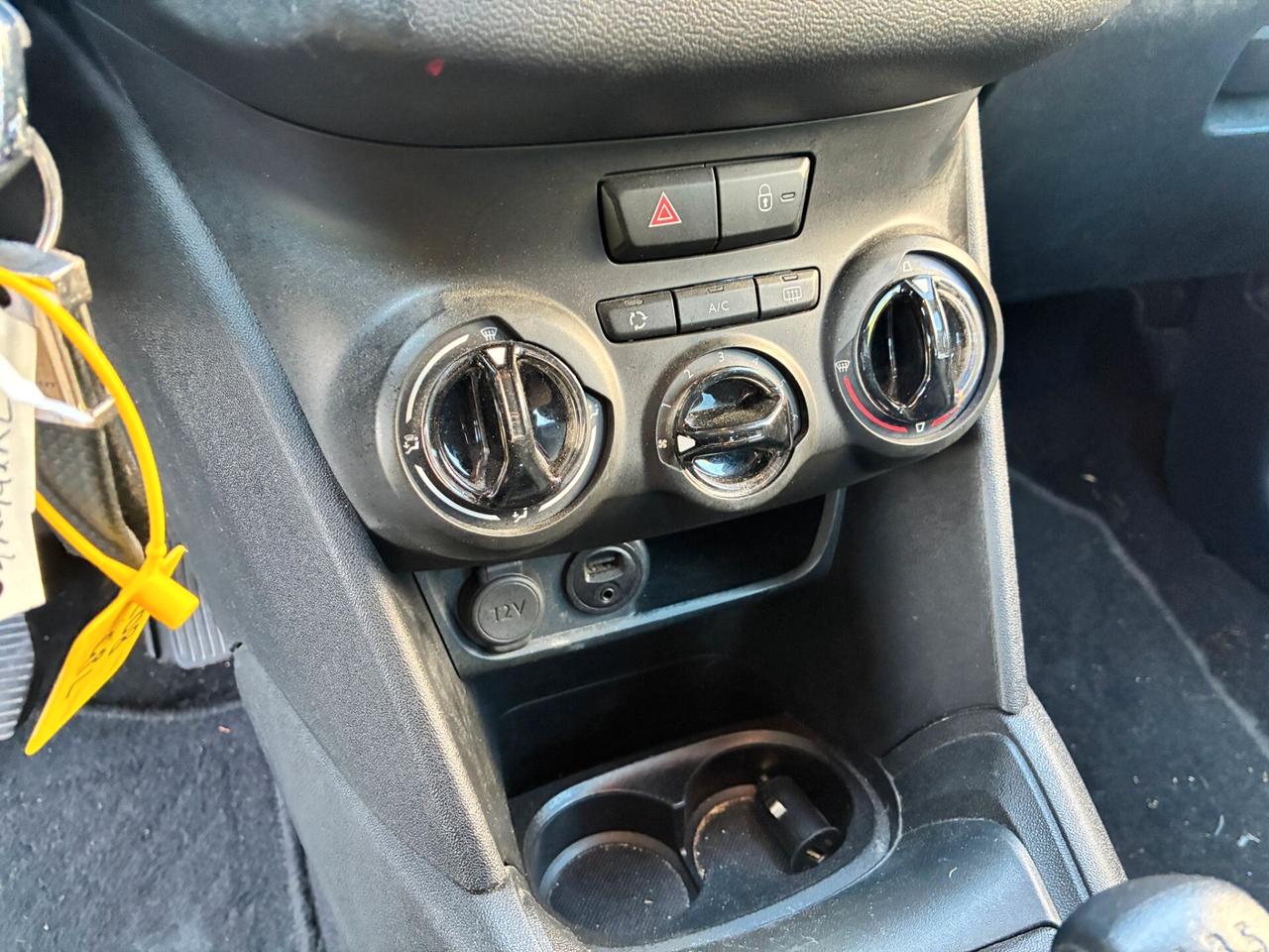 Peugeot 208 PureTech 82 5p. GPL Active