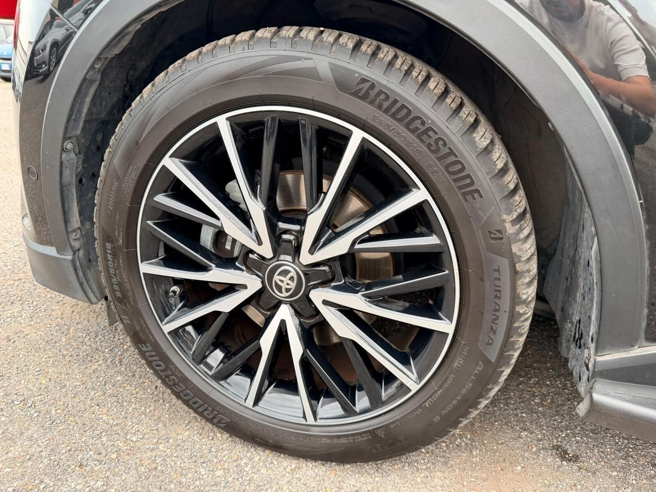 Toyota C-HR 1.8 Hybrid E-CVT Lounge