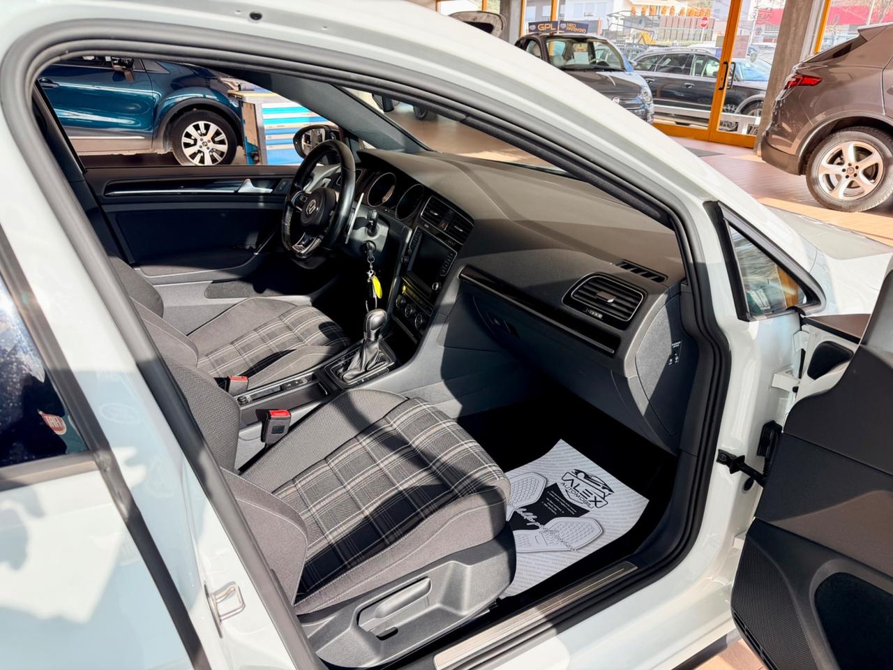 VW Golf GTD 2.0TDI 184cv DSG E6