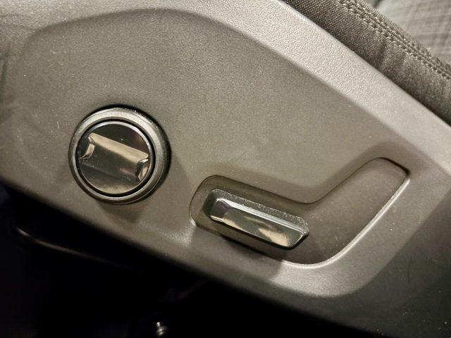 VOLVO V60 B4 (d) automatico Core UNIPRO - KM CERTIFICATI