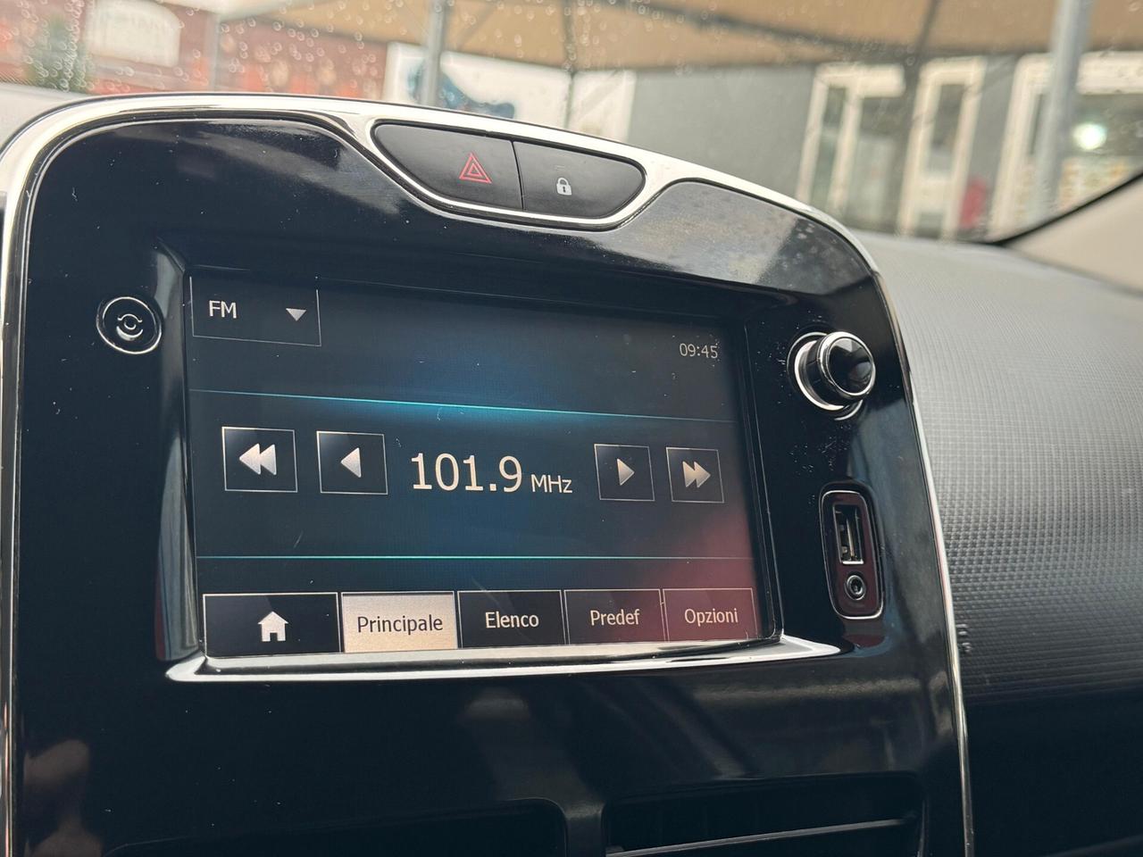 Renault Clio 1.2 75CV 5 porte Live