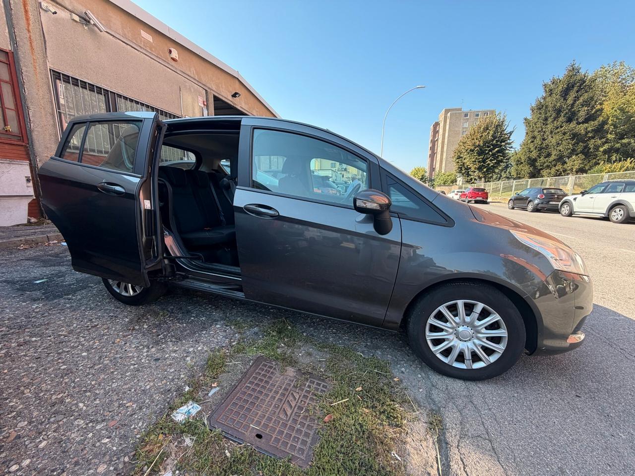 Ford B-Max 1.4 90 CV Business Titanium