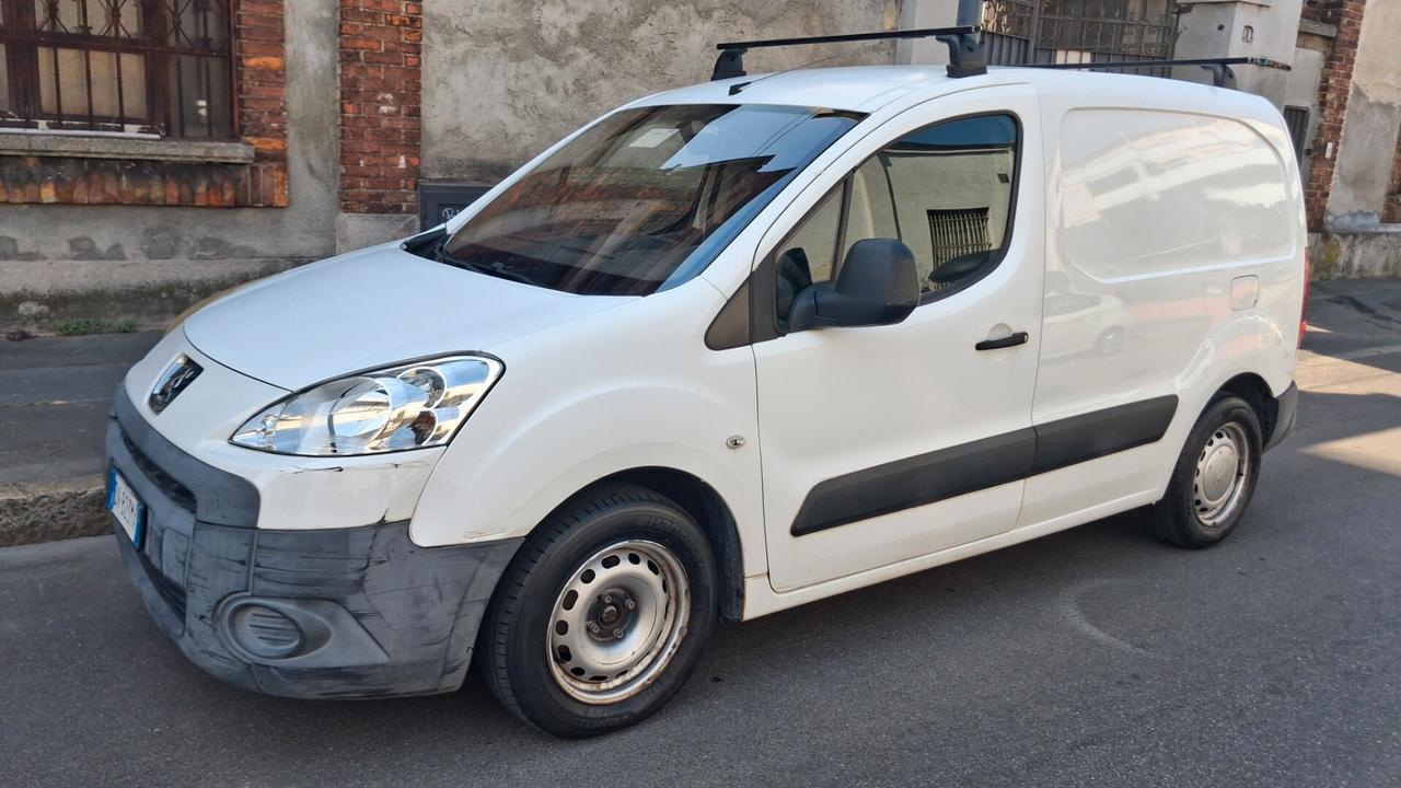 Peugeot Partner 1.6 HDi 90CV L1 3 posti Furgone Affaire