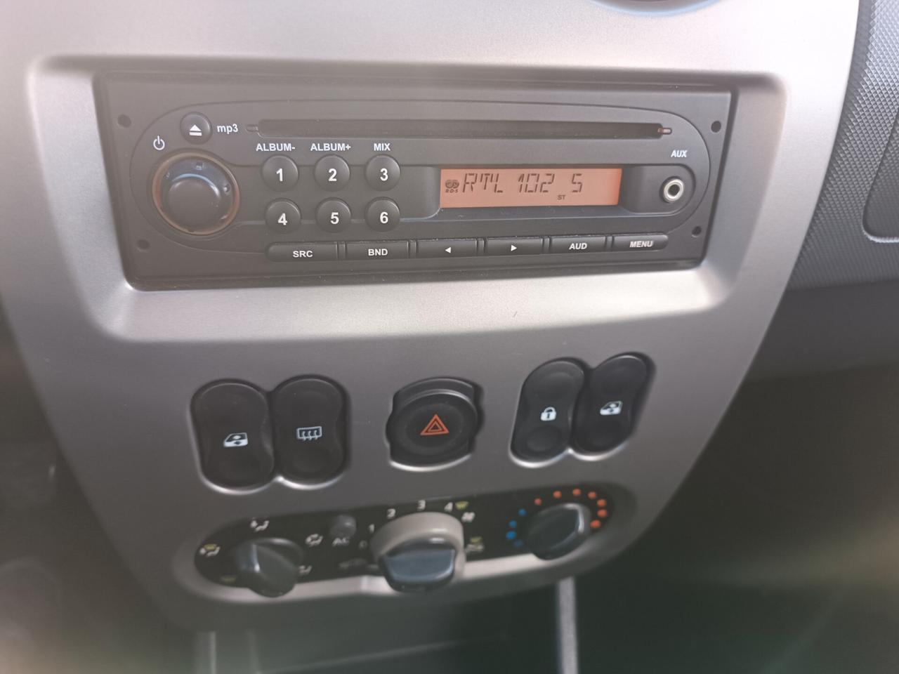 Dacia Sandero Stepway 1.6 8V GPL 85CV