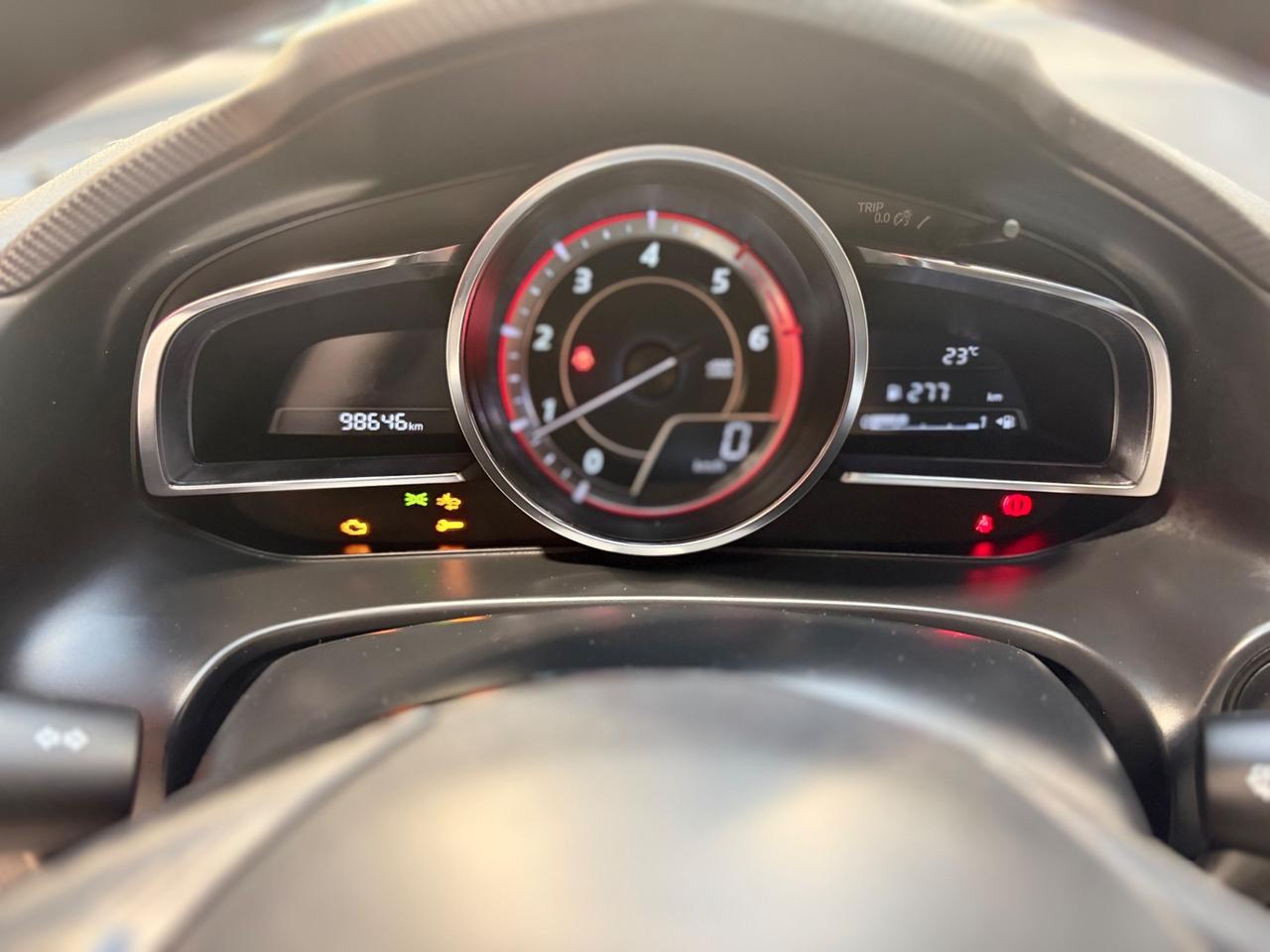 Mazda3 1.5 Skyactiv-D Exceed 98.000km