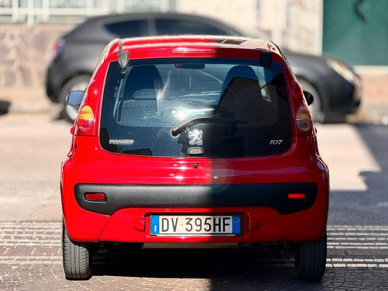 Peugeot 107 1.0 68CV 5p. Sweet Years