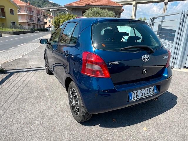 Toyota Yaris 1.3 5 porte Sol