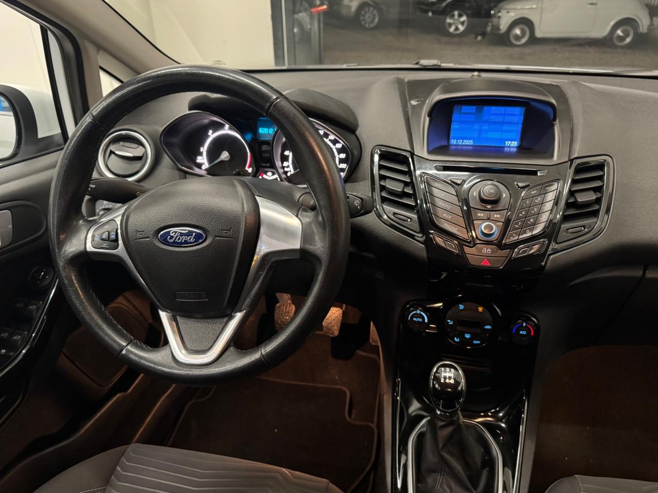 Ford Fiesta 1.5 TDCi 75CV 5 porte Titanium