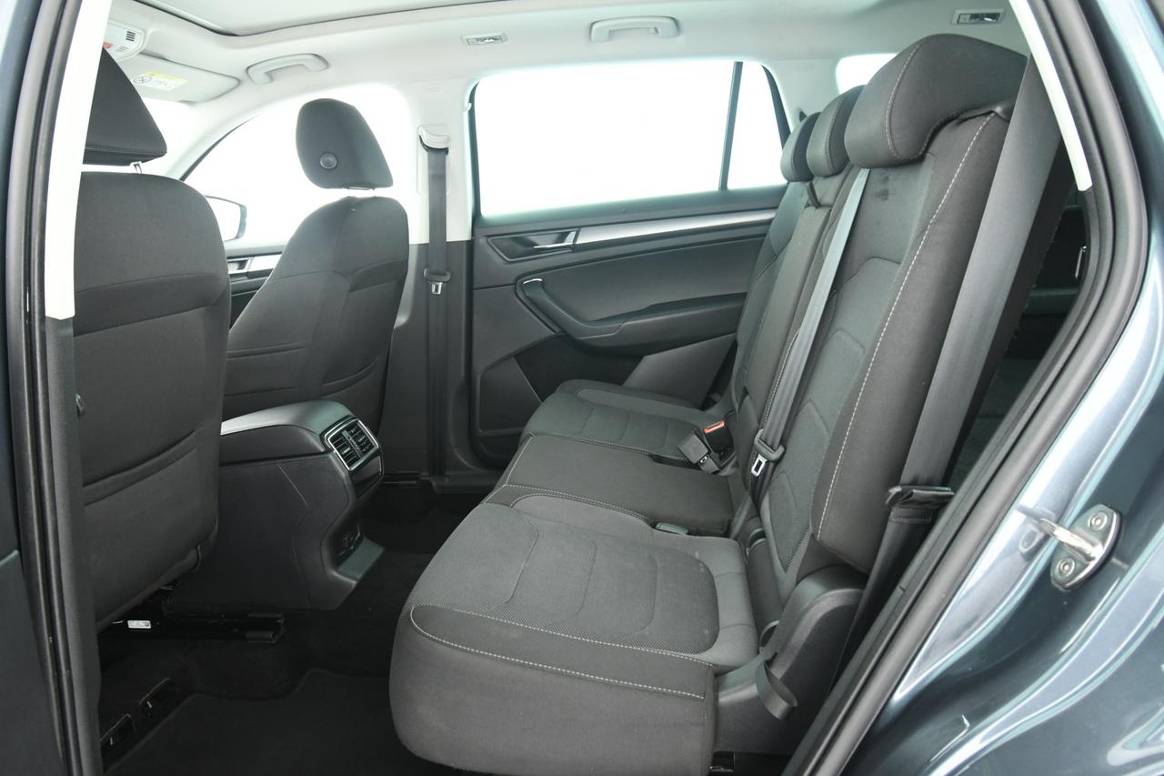 SKODA Kodiaq 2.0 tdi Ambition 4x4 dsg 7p.ti X COMMERCIANTI+TETTO PANO APR+ACC