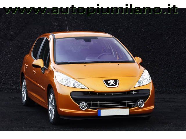 PEUGEOT 207 1.4 8V 75CV 5p. X Line ECO GPL