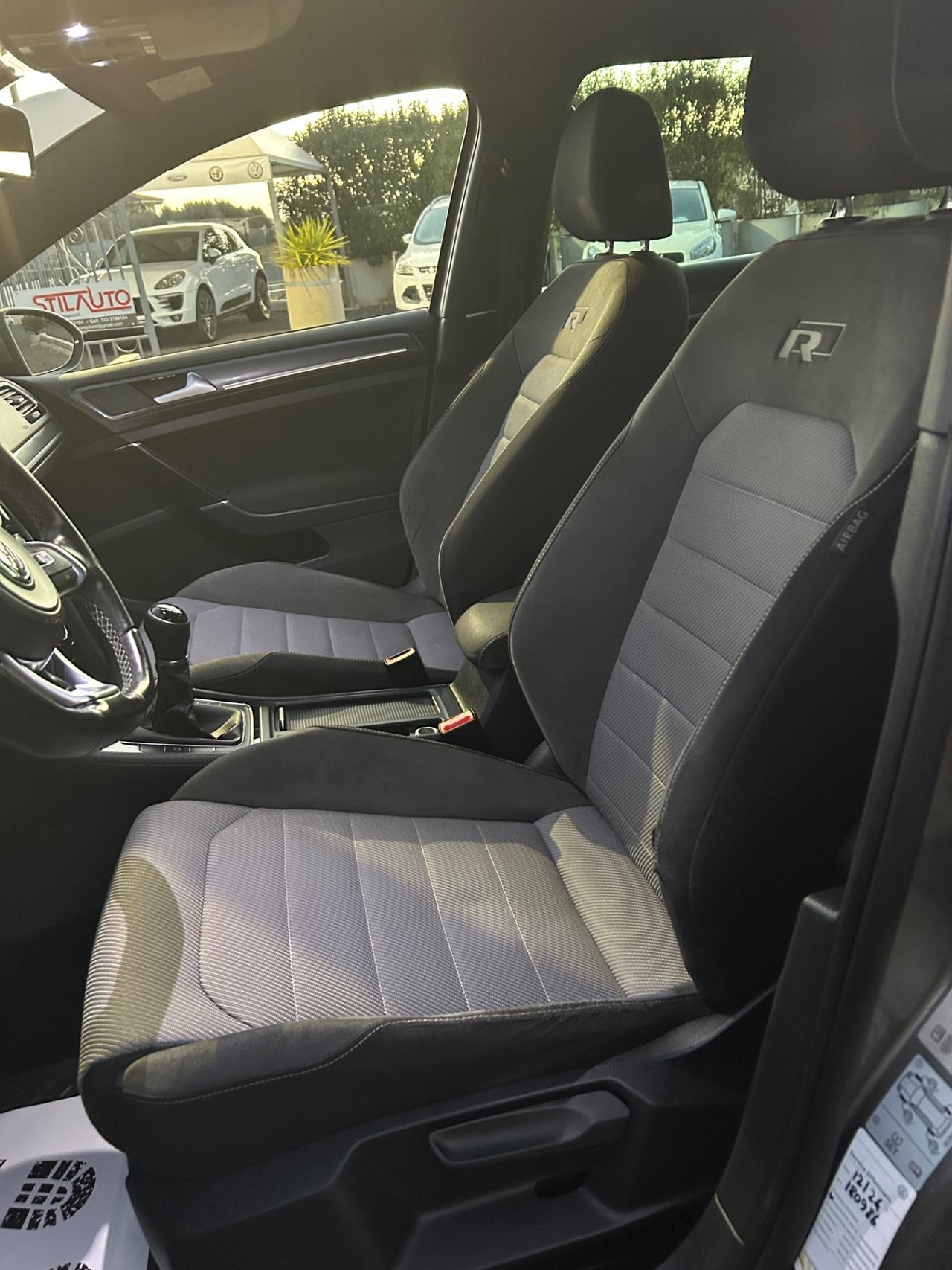 Volkswagen Golf 1.6 TDI 110 CV 5p. R-Line BlueMotion