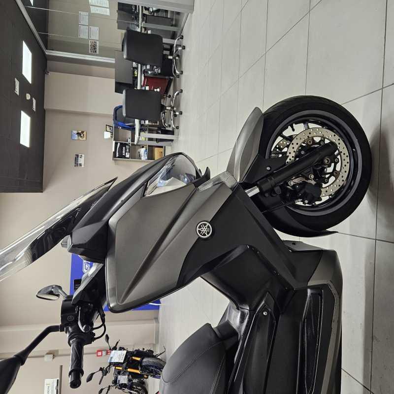 Yamaha X-Max 400 - 2016