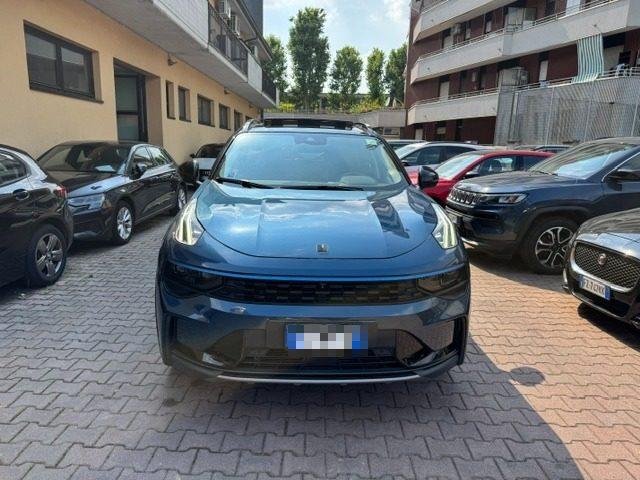 LYNK & CO 01 PHEV