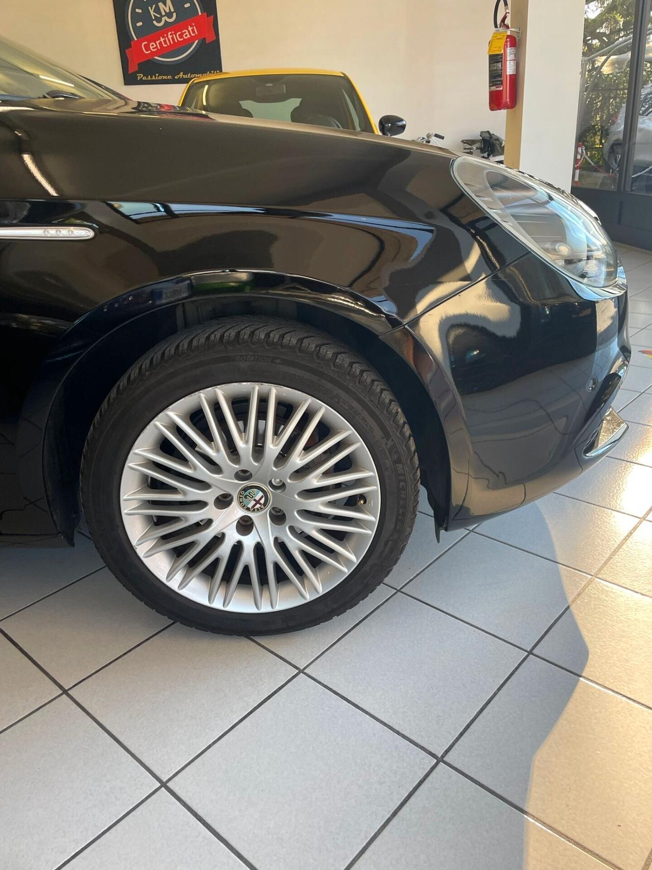 Alfa Romeo Giulietta 1.4 Turbo 105 CV DISTINCTIVE