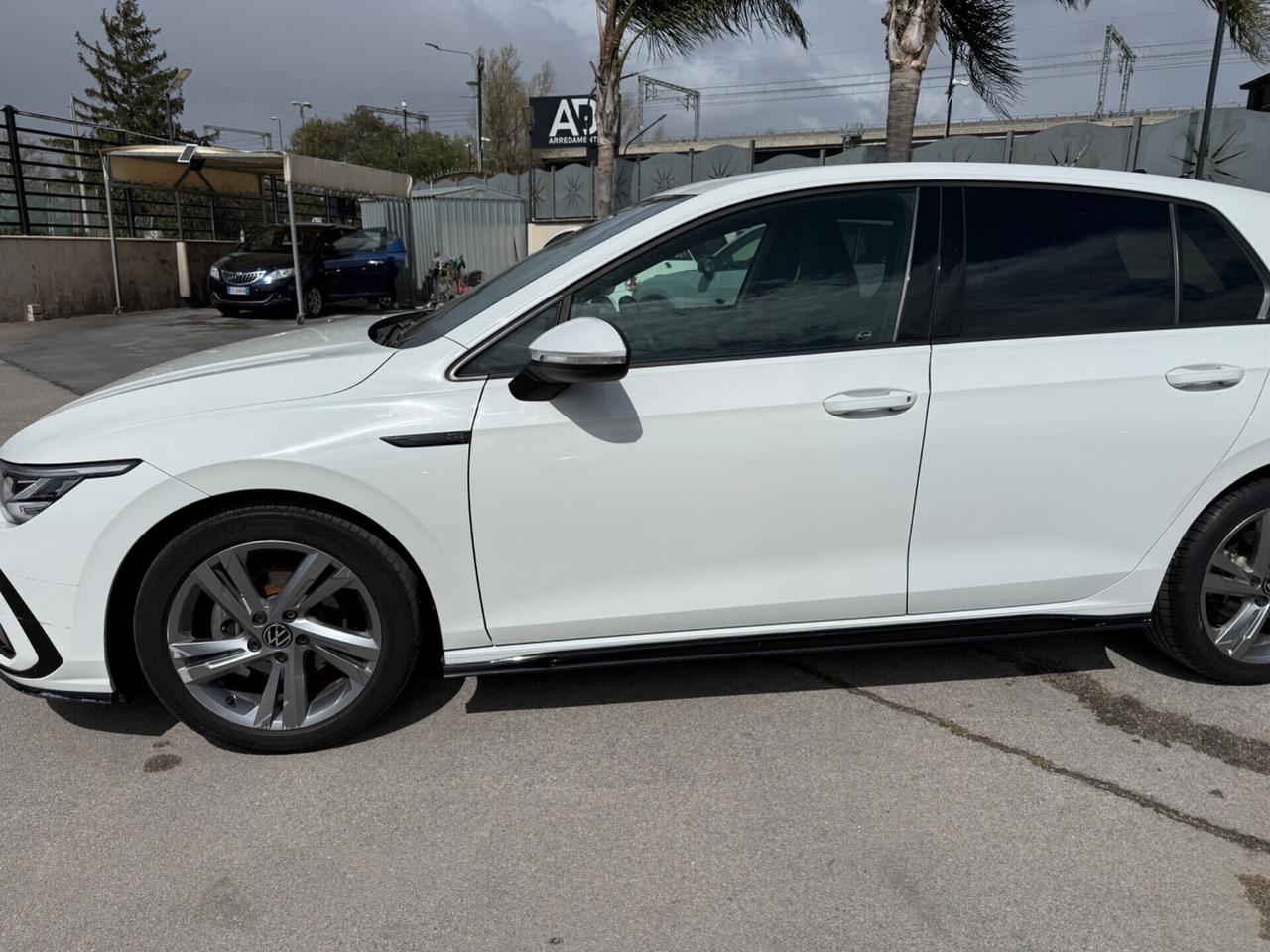 Volkswagen Golf 1.5 TSI 150 CV EVO ACT R-Line