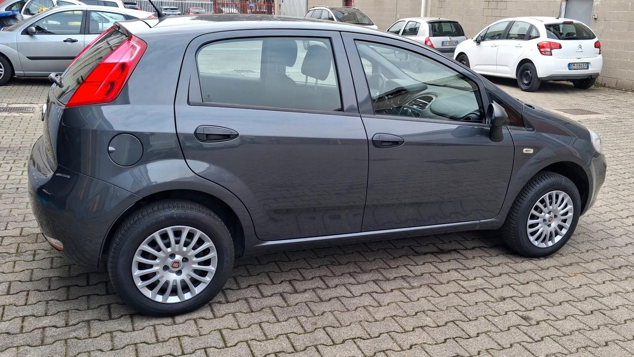 Fiat Punto 1.4 8V 5 porte Natural Power Street E6b