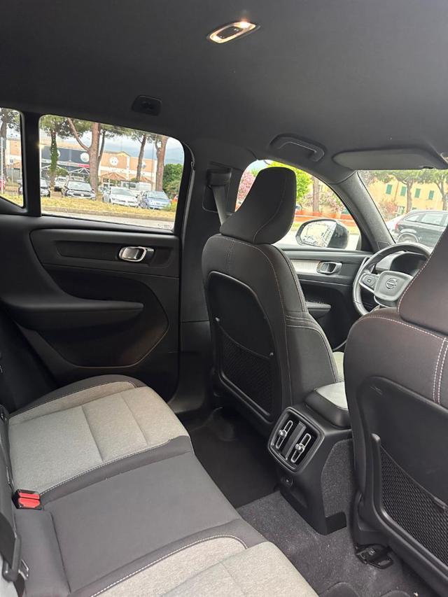 VOLVO XC40 T2 automatico Essential