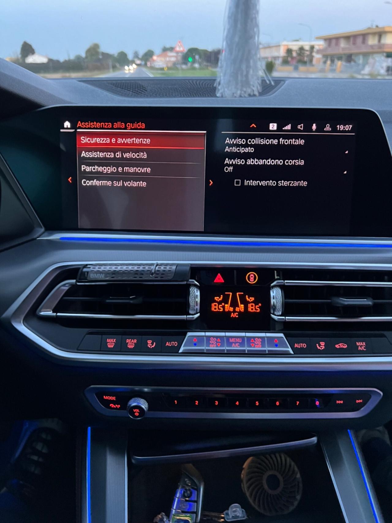 Bmw X5 xDrive30d Msport Carbon Maxton design