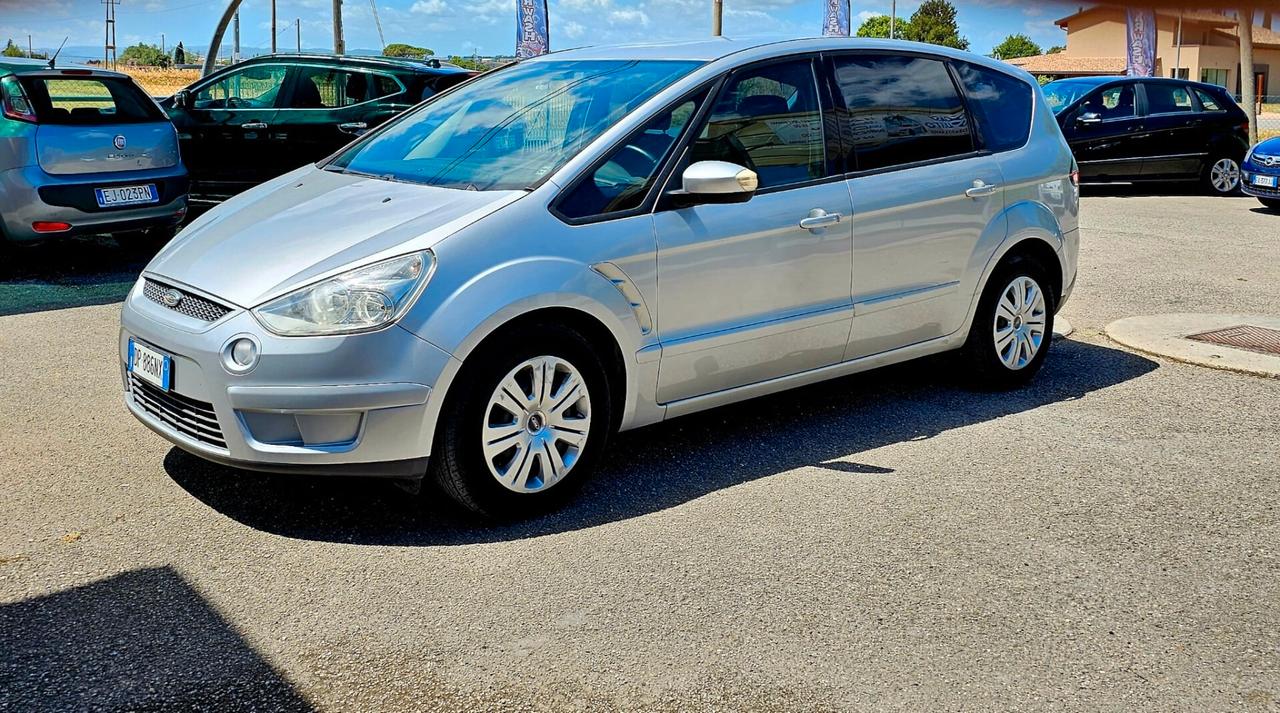 Ford S-Max 2.0 TDCi 140CV Titanium