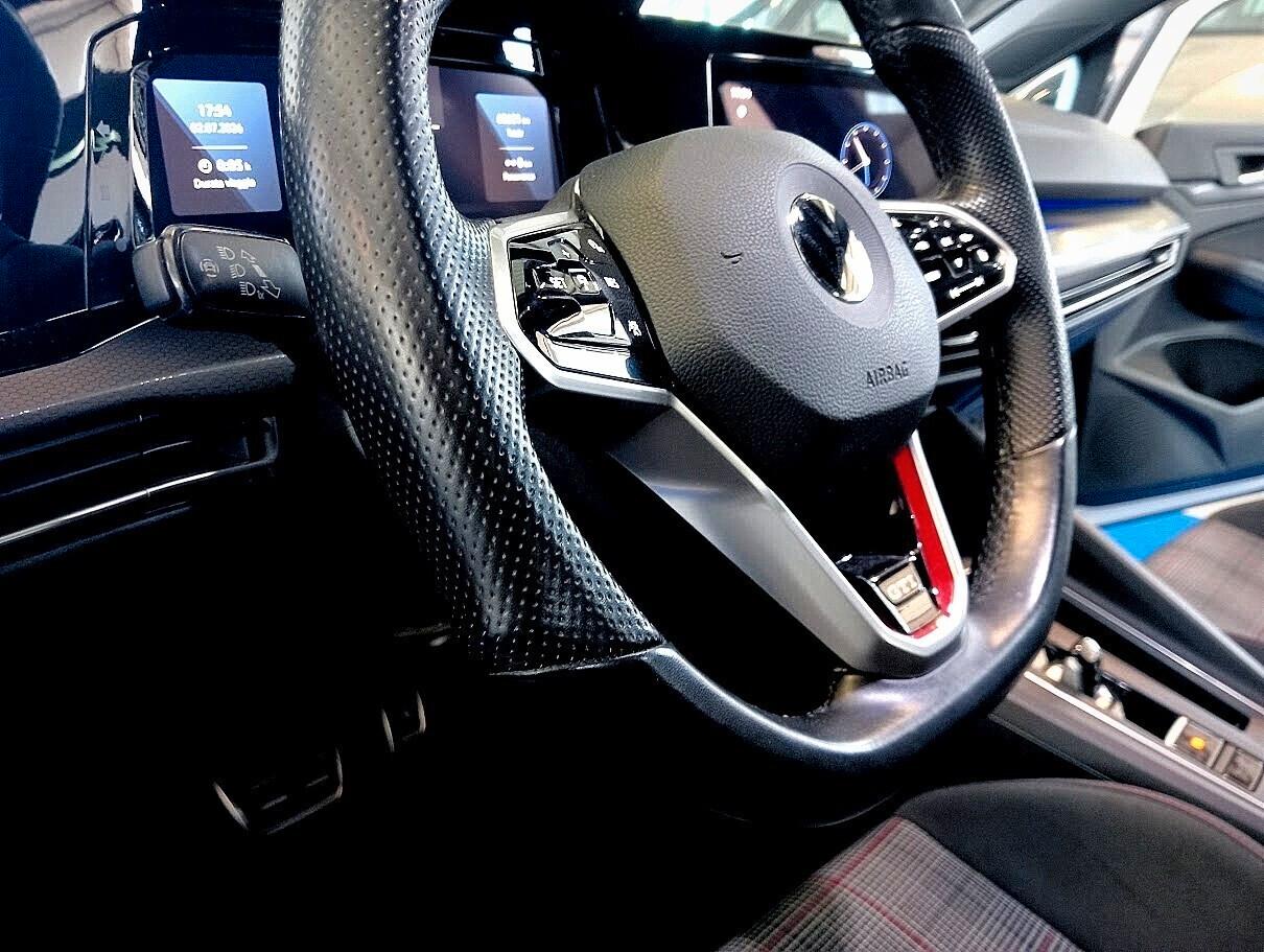 Volkswagen GOLF GTI 8 2.0 TSI 245cv DSG IQ LED CAMERA ACC PRONTA CONS