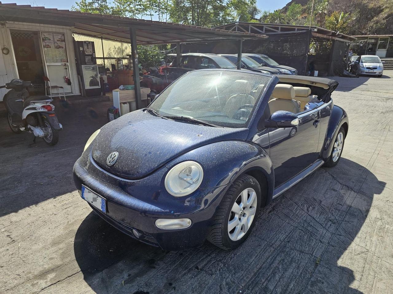 Volkswagen New Beetle 1.6 Cabrio