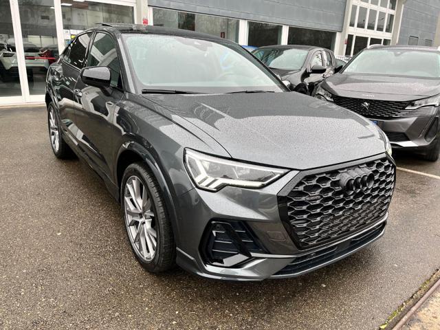 AUDI Q3 SPB 40 TDI quattro S tronic Identity Black S -line