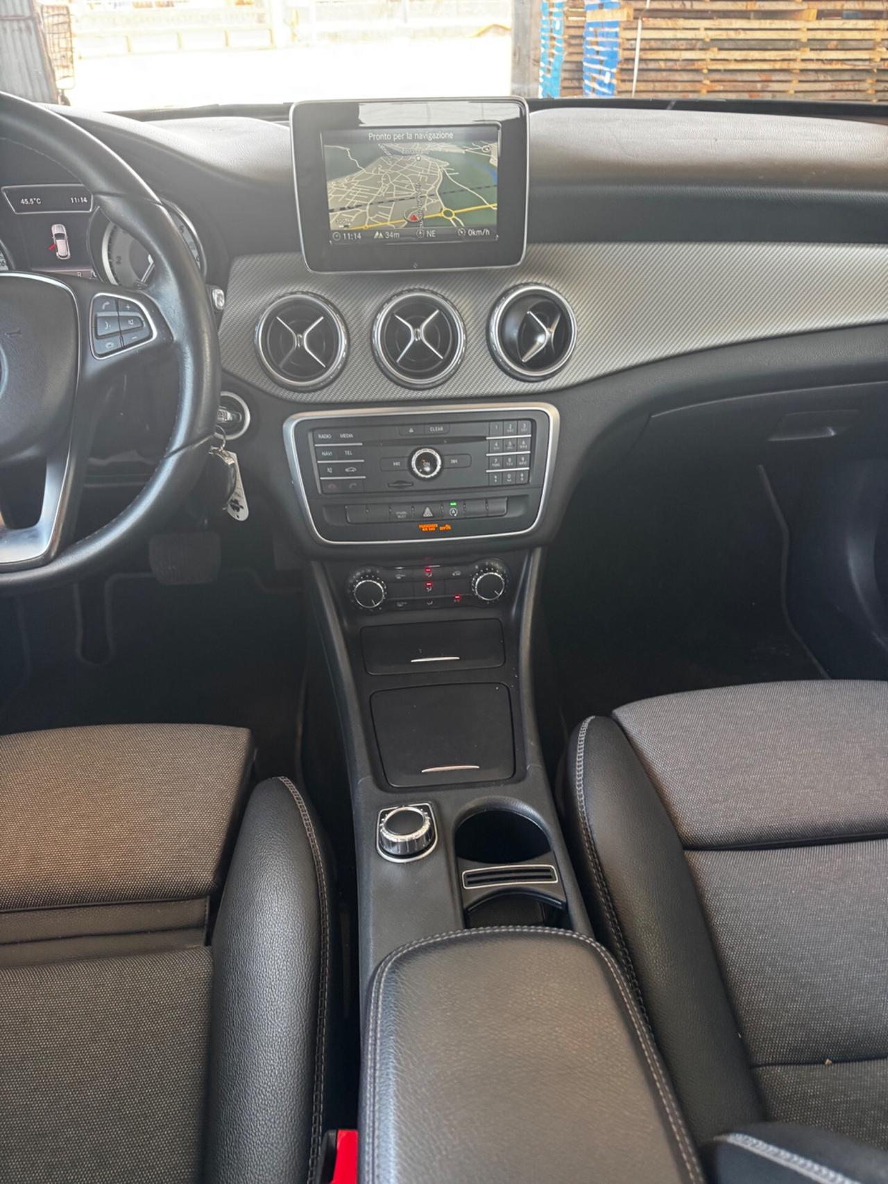 Mercedes-benz GLA 200 GLA 200 d Executive