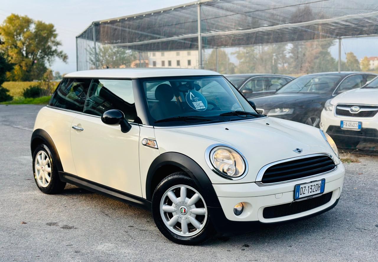 Mini 2009 1.4 16V One benzina km 100,000 ok neopatentati ! ! !