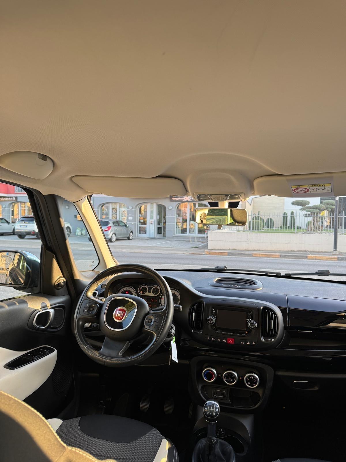 Fiat 500L 1.3 Multijet 95 CV Mirror City Cross