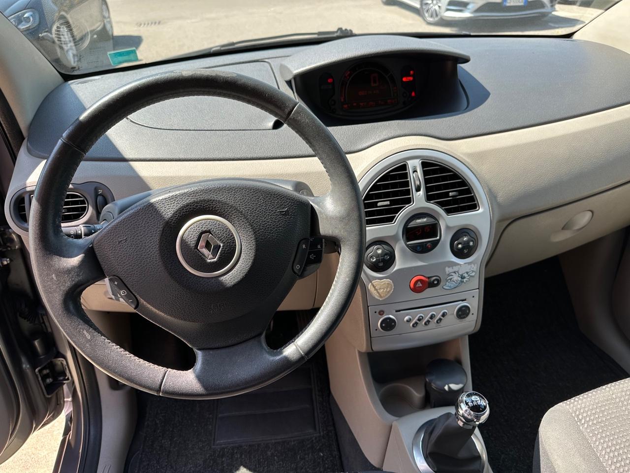 Renault Modus 1.2 16V Confort Dynamique