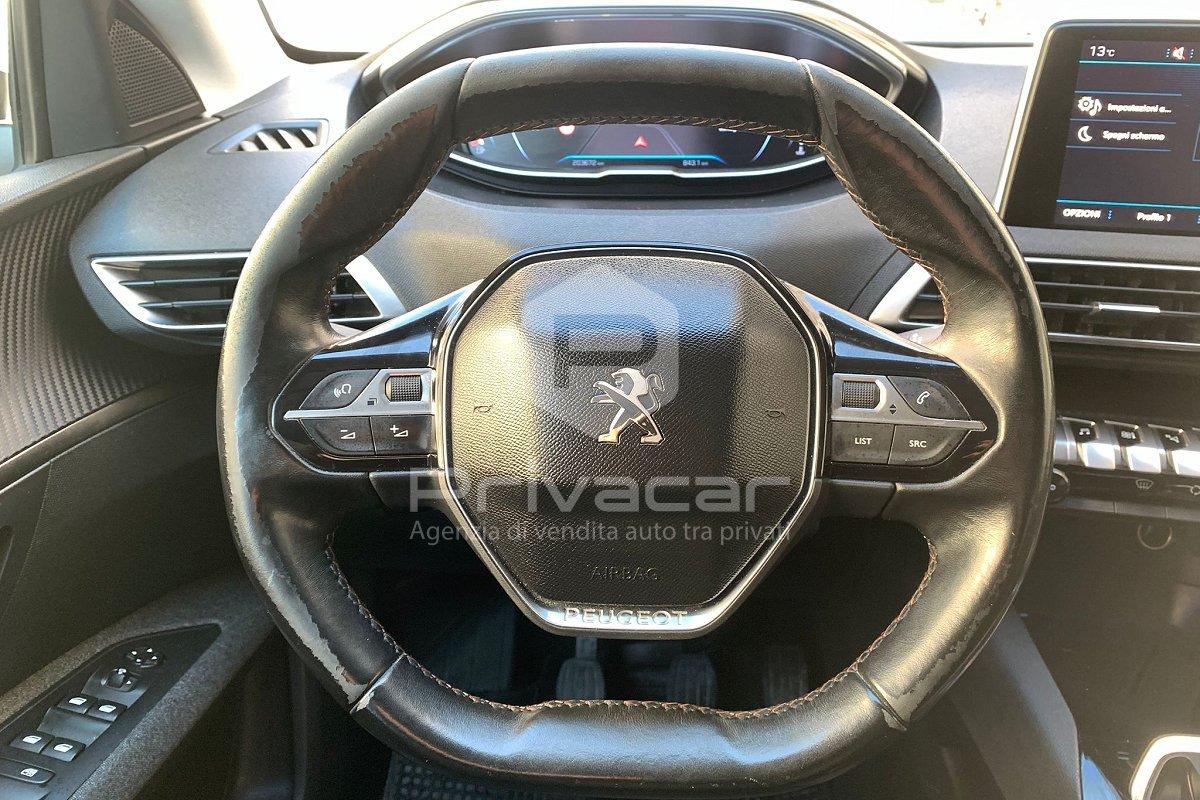 PEUGEOT 5008 BlueHDi 120 S&S Business