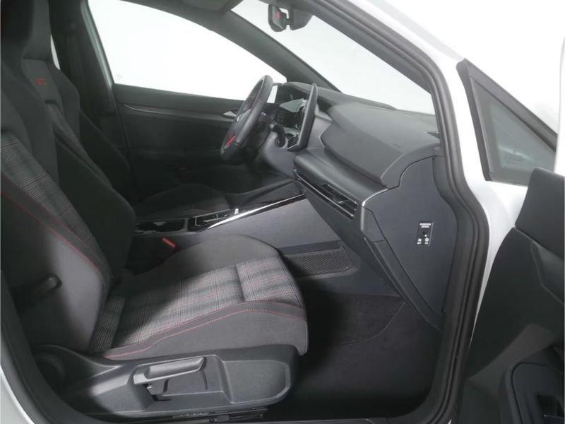 Volkswagen Golf 2.0 TSI GTI DSG Black Style LED 18" Camera