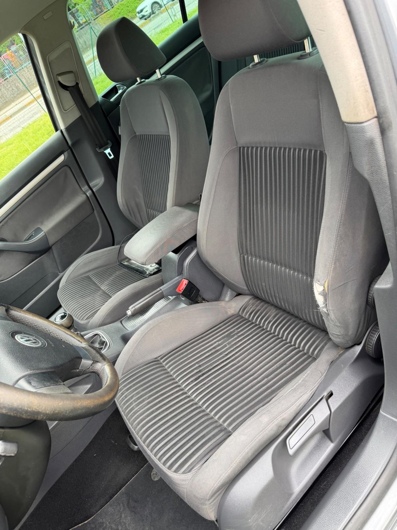 Volkswagen Golf 2.0 16V TDI 5p. Sportline