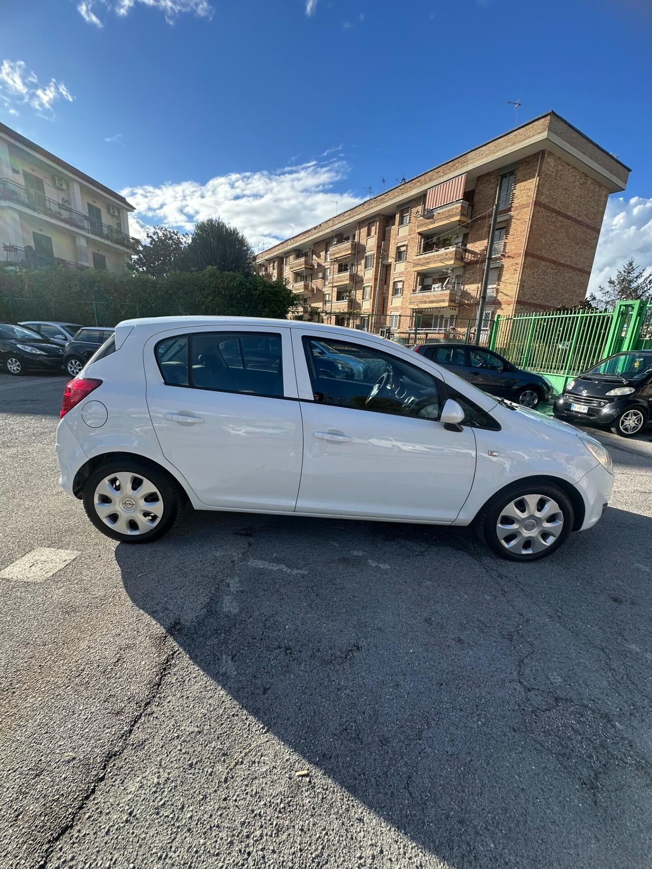 Opel Corsa 1.2 80CV 5 porte GPL-TECH Edition