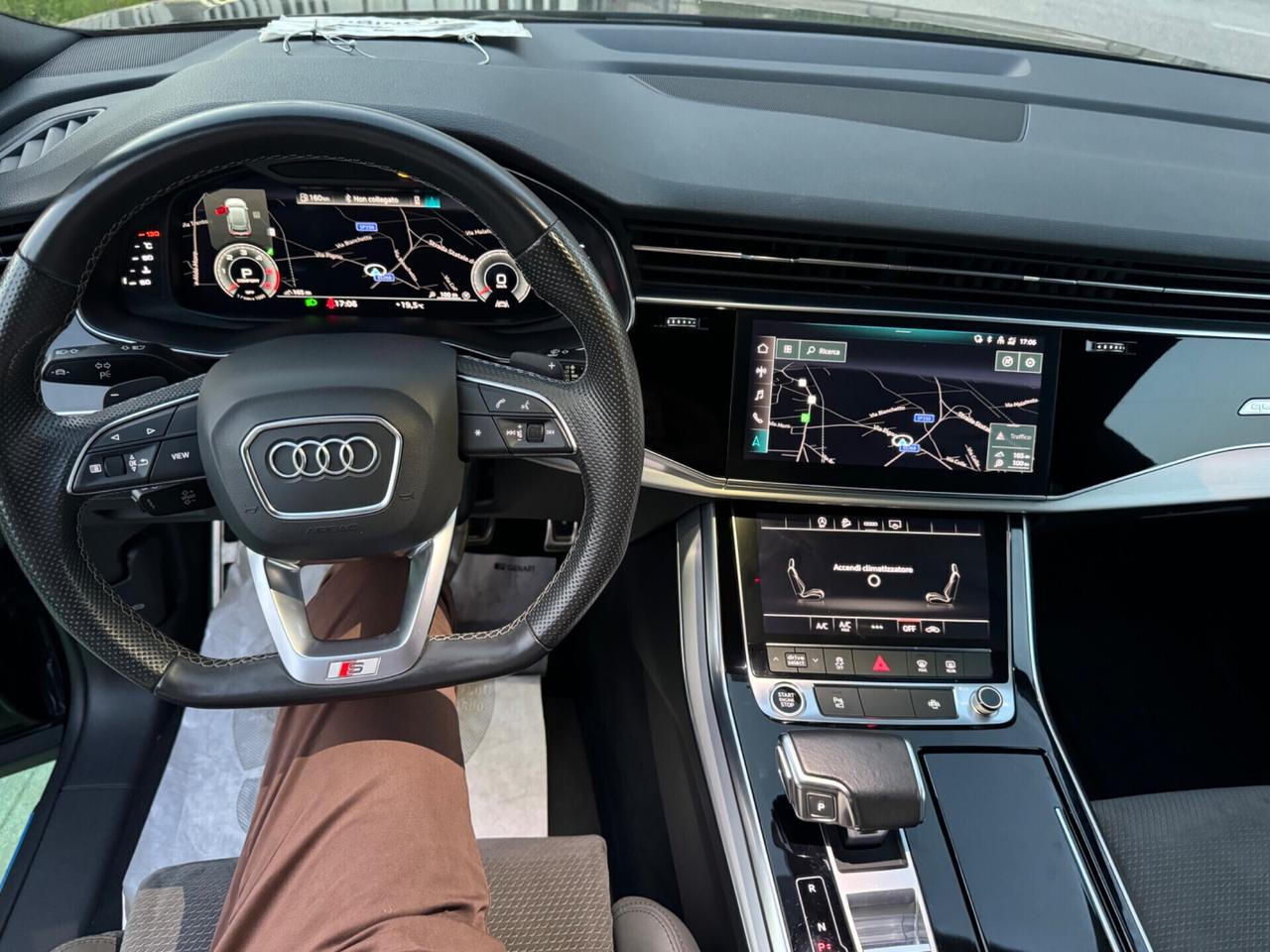 Audi Q8 45 TDI quattro tiptronic Sport