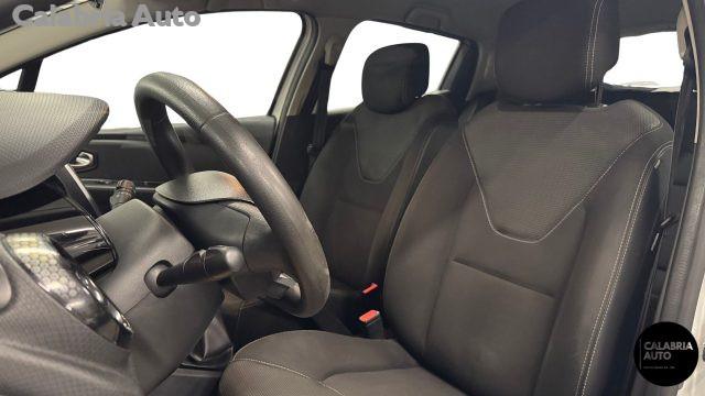 RENAULT Clio dCi 8V 90 CV 5 porte Moschino Life