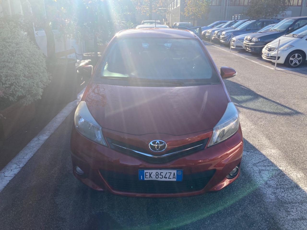 YARIS 1.3 BENZINA 5 PORTE(PROPRIETARIO UNICO)