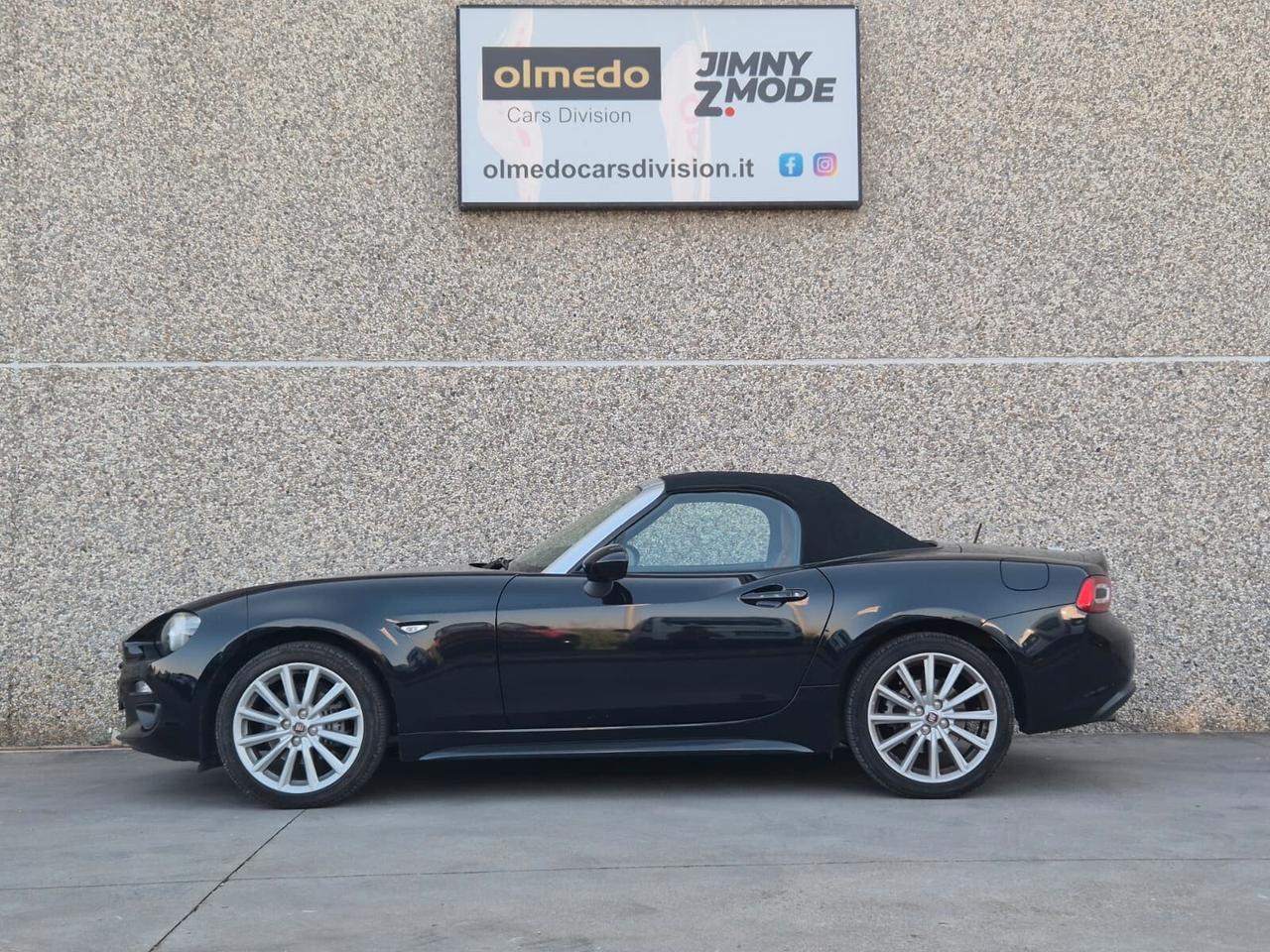 Fiat 124 Spider