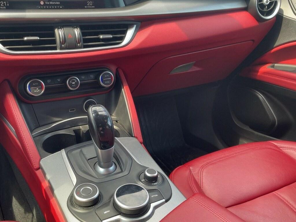 Alfa Romeo Stelvio 2.2 Turbo Business Q4 Auto