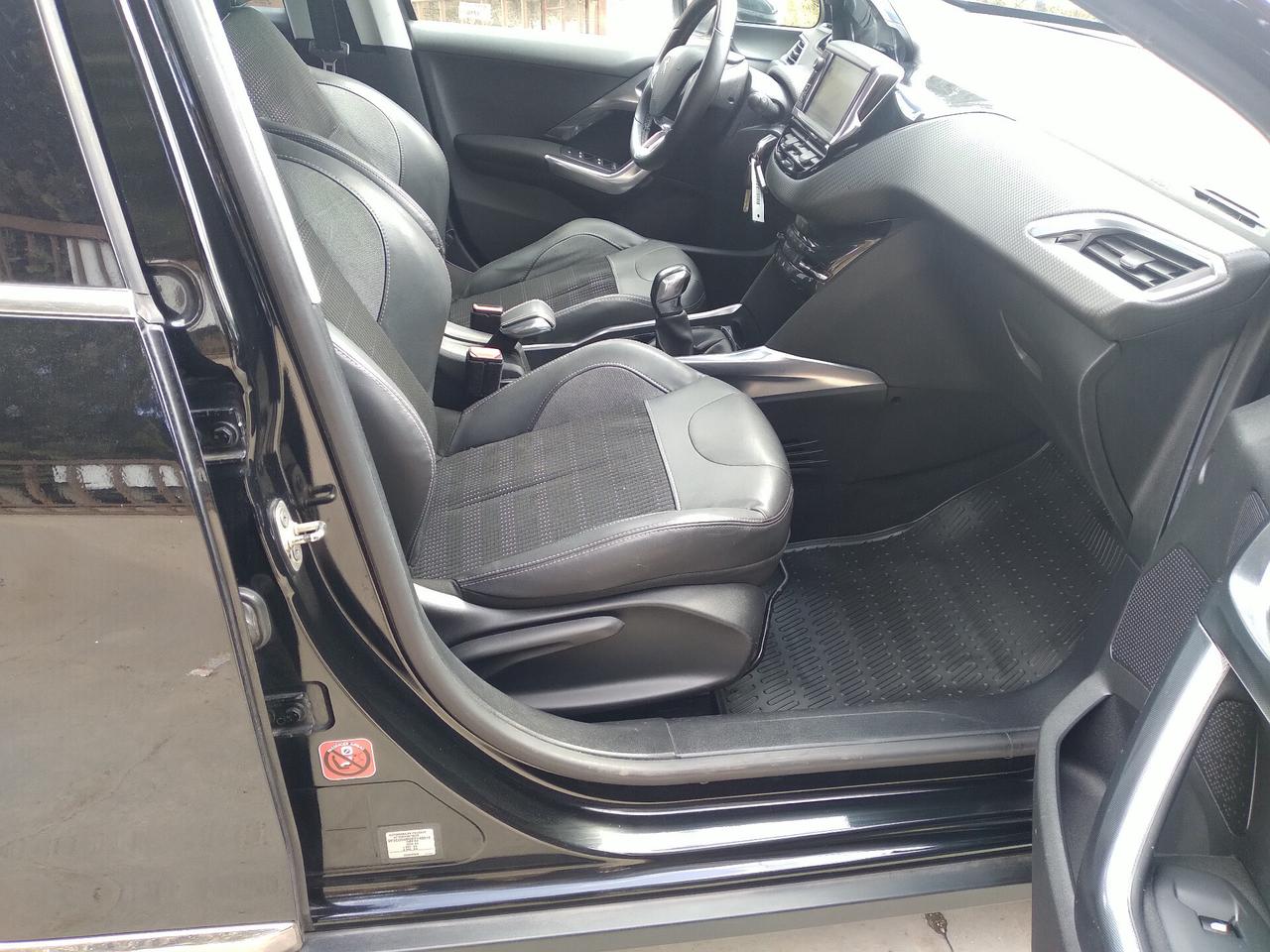 Peugeot 20081.6 BlueHDi S&S Black Matt