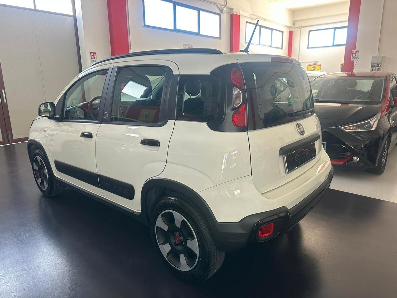 Fiat Panda 1.2 Connected by Wind