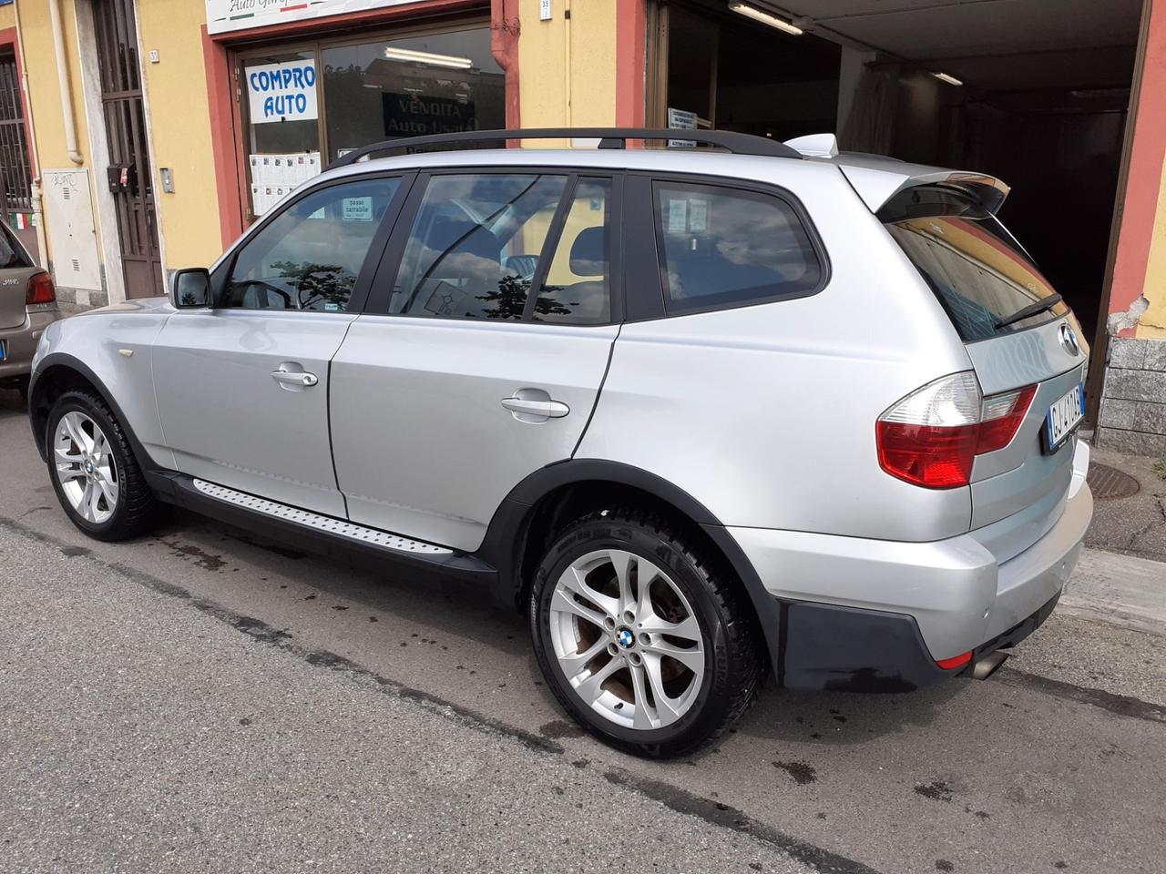 Bmw X3 2.0d cat Futura CERCHI LEGA E PEDANE