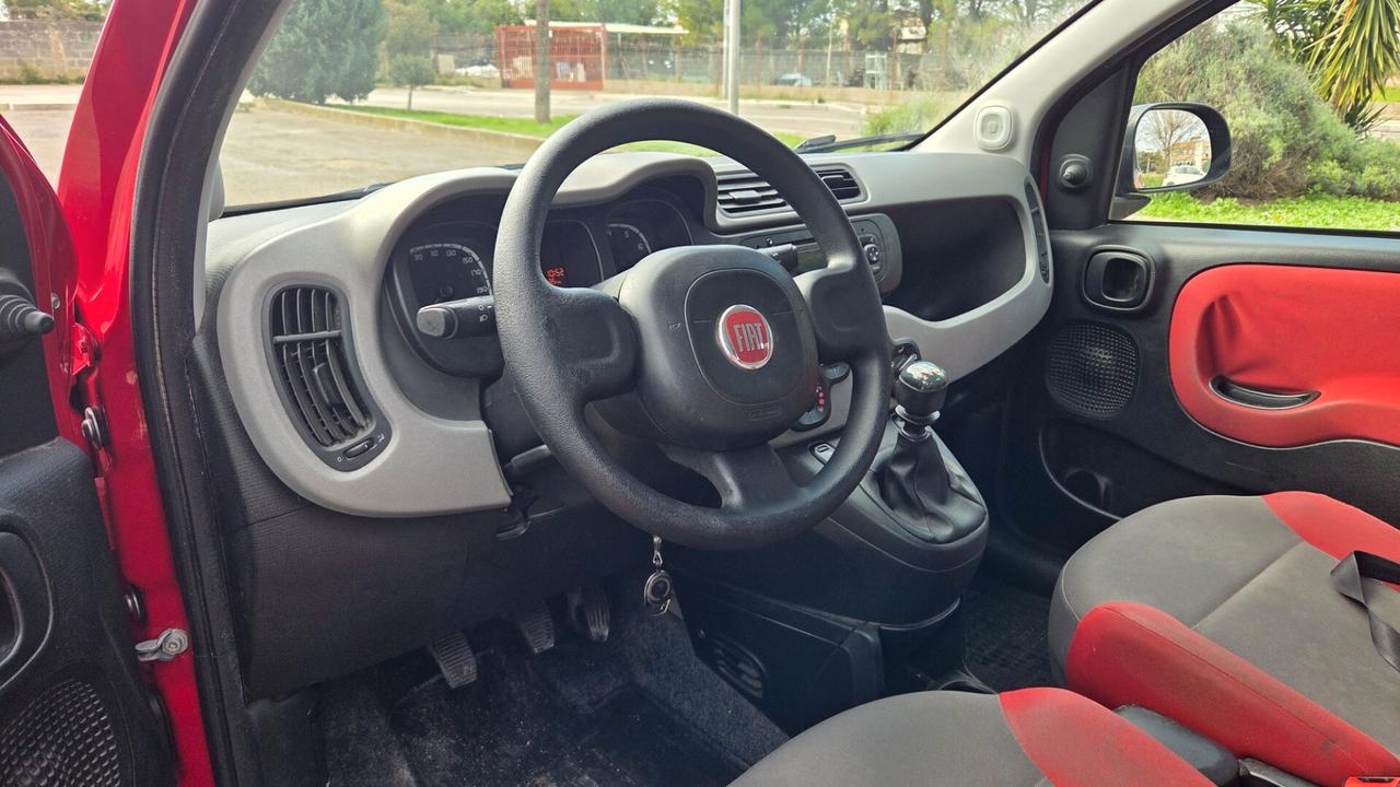 Fiat Panda 0.9 TwinAir Turbo Natural Power Lounge